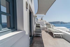 Nostos Apartments Santorini Greece