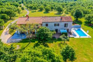 House Gracijela, village Bulići