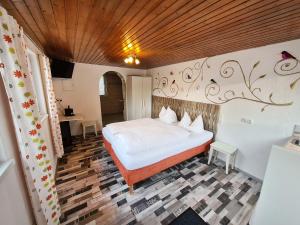 NaturCampingplatz Bad Mergentheim - Ferienwohnungen in der Natur