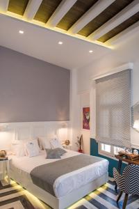 Two-Bedroom Suite with Balcony room in Elia Portou Due