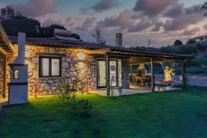 White Stone Villas Dimitra and Eleni