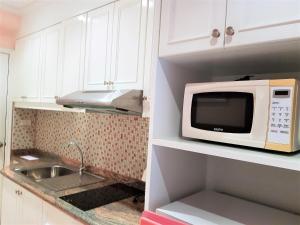Lovely Jomtien Beach Studio Apartment - Sleeps 2