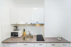 Apartment in Zaton (Zadar) with Terrace, Air conditioning, Wi-Fi, Washing machine (4814-4)