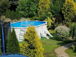 Wieczorek Pokoje Gościnne Całoroczne jacuzzi ogrodowe