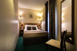 Junior Suite room in Hôtel Héliot