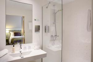 Hotels Best Western Plus Paris Meudon Ermitage : photos des chambres