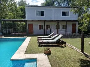 Cabañas El Nogal - 维拉亚尼扎卡特