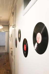 Alface Hall Hostel & Bar