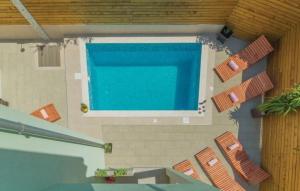 Apartment in Pakoštane with pool access, terrace, air conditioning, Wi-Fi, 3548-2 