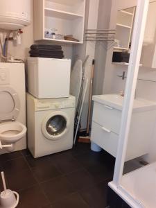Appartements Grand studio avec vue mer a la Grande Motte - CLIM WIFI : photos des chambres