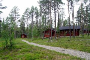 One-Bedroom Cottage with Sauna (2 Adults) room in Hotel Jeris Log Cabins