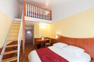 Hotels Logis Hotel Center : photos des chambres