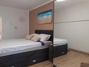 Apartment Hana with a private Pool