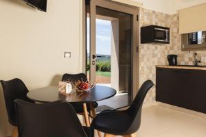 Diomani Maison - Private Pool & Sea View, by ZanteWize