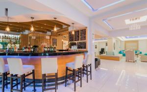 Dennys Inn Hotel