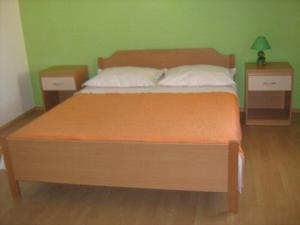 Apartment in Grebaštica with sea view, balcony, air conditioning, WiFi (3571-1)