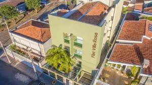 罗莎住宅公寓 - 塔图伊