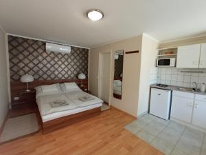 Studio room in Markal Apartman