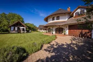 Butik Design Nádas - Pély