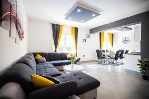 Villa Anđelina in Zadar near the city center with private pool and sauna - by TA Leut Agency 