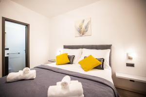 Villa Anđelina in Zadar near the city center with private pool and sauna - by TA Leut Agency