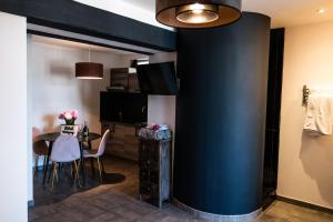 Hotels Hotel Eden Cassis : Studio avec Balcon 