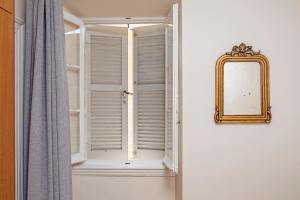 Downtown Apt at Filellinon