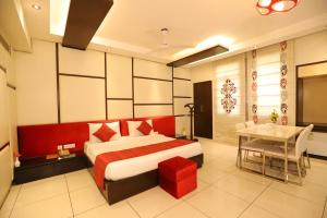 Hotel Amrapali Grand