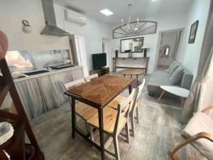 Anticuario en el Teatro Falla