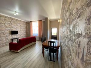 Family Room with Balcony room in HouseHold