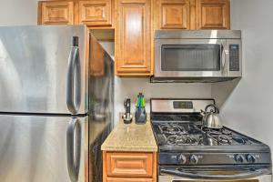 Central and Contemporary NJ Condo Steps to Shore!