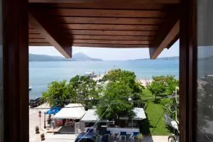 Giorgos House Attic - 沃伊多基利亚