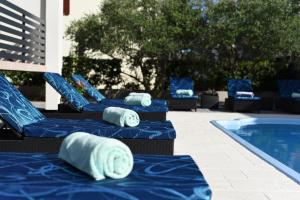 Endless Summer House Barbara Zadar 