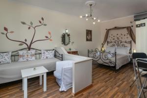 Deluxe Studio room in Orama Milos