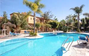 Nice Apartment In Calahonda With Wifi - Sitio de Calahonda