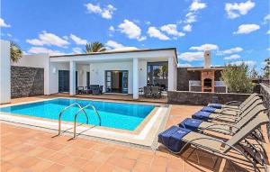 obrázek - Amazing Home In Playa Blanca With 3 Bedrooms, Sauna And Outdoor Swimming Pool