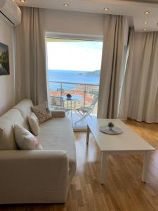 The Magic Sea View Apartments