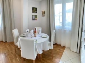 The Magic Sea View Apartments