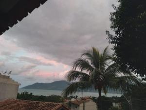 Varanda Suspensa em São Sebastião.