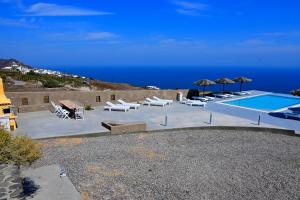 Eos Villa Santorini Greece