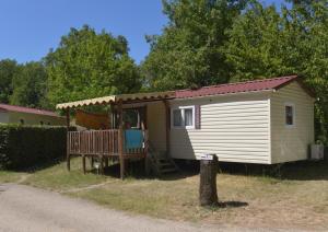 Campings Camping La Combe : photos des chambres