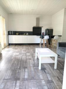 Maisons de vacances Maison d'une chambre avec jardin clos et wifi a Audenge a 3 km de la plage : photos des chambres