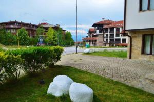 Cozy studio in "Hill Top"