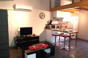 Joli studio entre mer et montagne proche de Nice