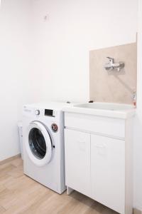 Summer Luxury Apartment Adults Only img22