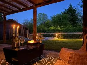 "ZeeLandZon" Holiday home by the lake with Jacuzzi and Sauna - Melissant