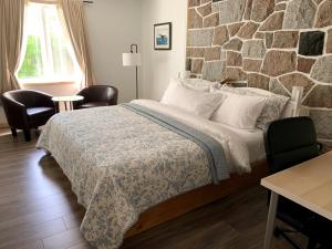 Auberge la Rosepierre bistro Henri