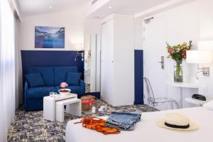 Hotels Ibis Styles Menton Centre : photos des chambres