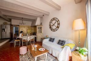 Appartements Maison Ventoux 1 Luxe Calme Central Linge fourni : photos des chambres