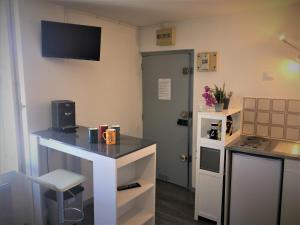 Appartements STUDIO 11 calme a VALADON WIFI : photos des chambres